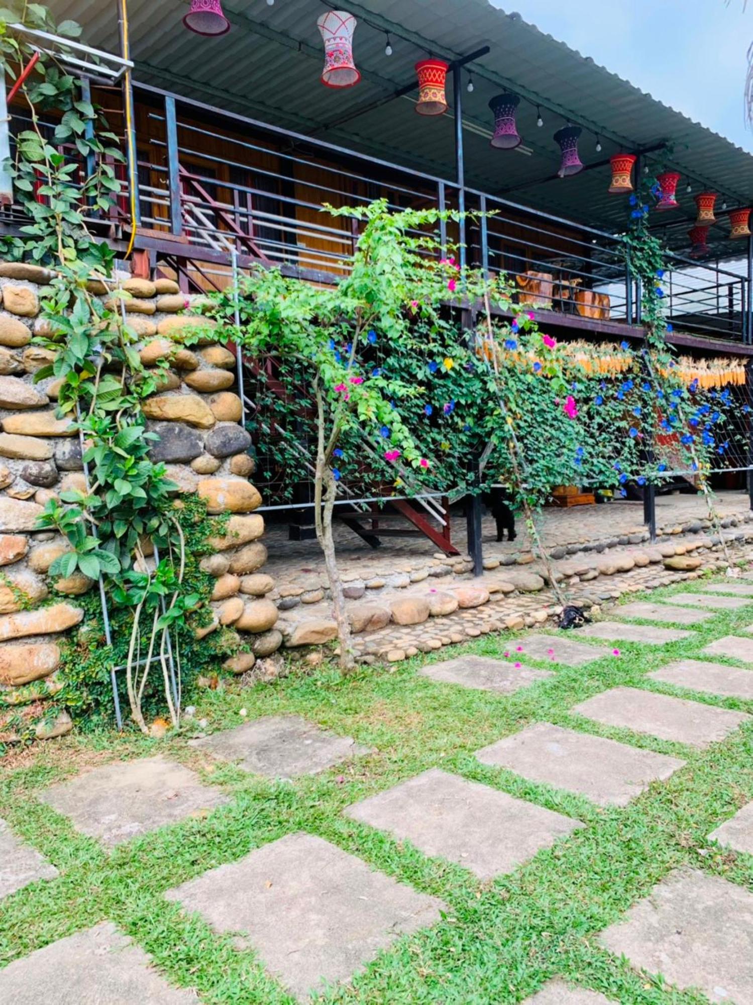 Homestay Nha Cua Mi - Mi'S House Yen Bai Exteriér fotografie